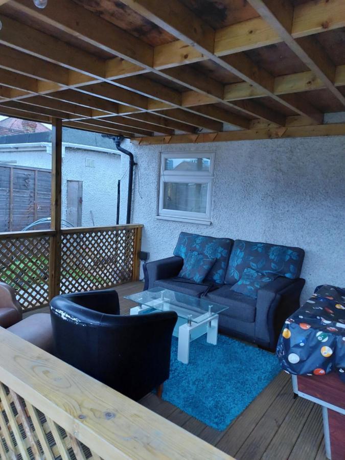 Heathrow-Windsor Guest House Slough Extérieur photo