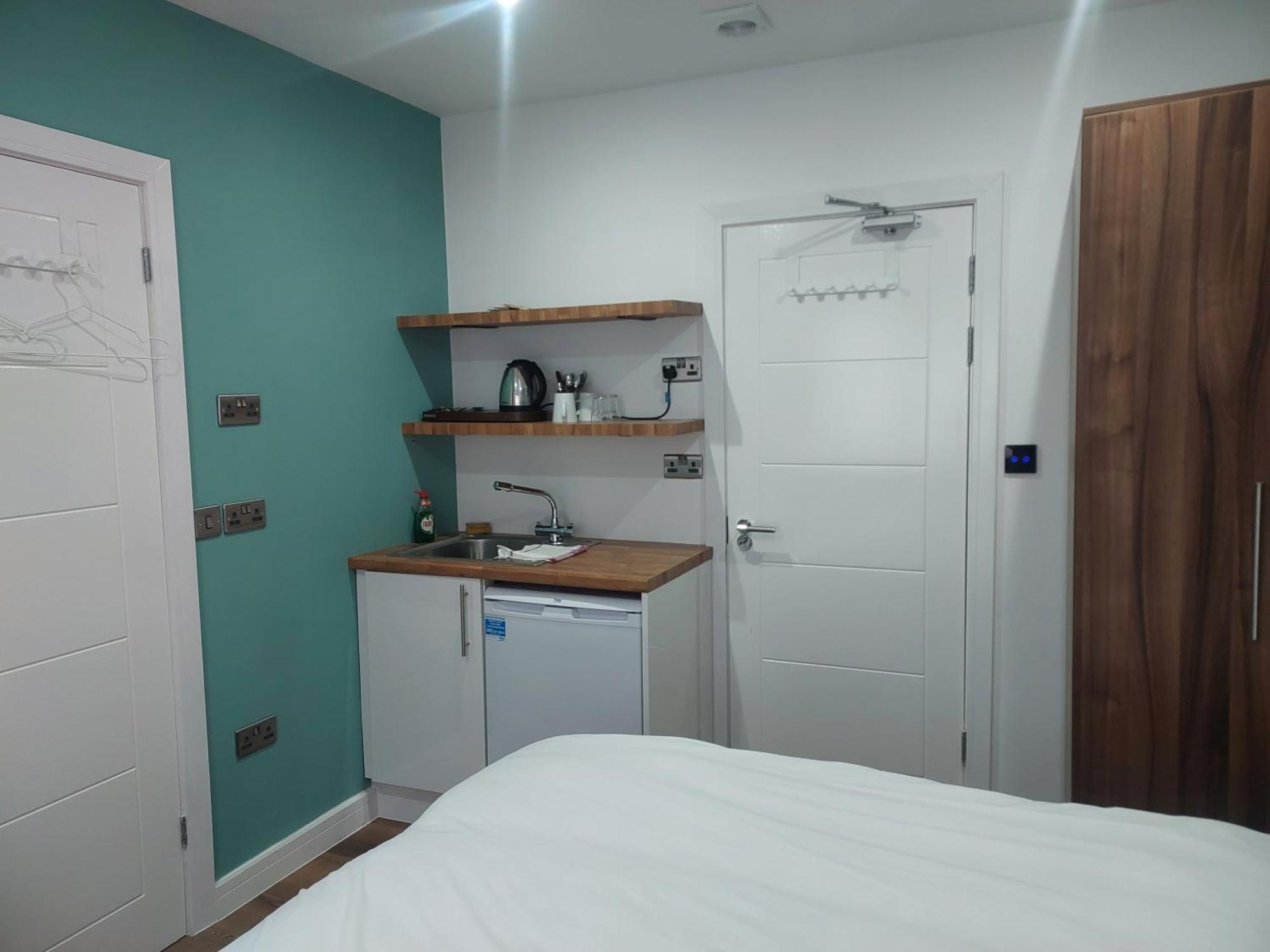 Heathrow-Windsor Guest House Slough Extérieur photo