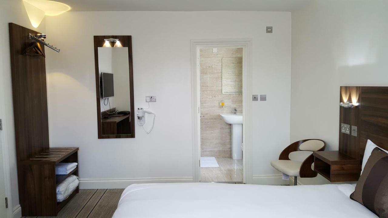 Heathrow-Windsor Guest House Slough Extérieur photo