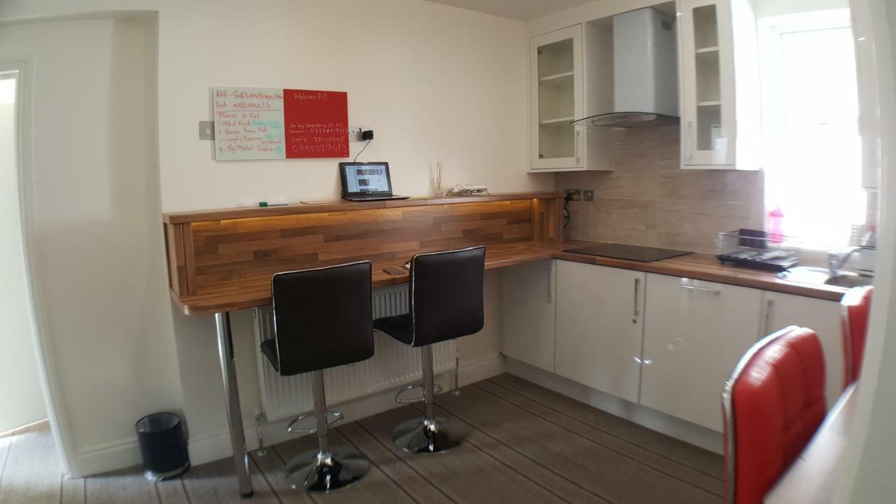 Heathrow-Windsor Guest House Slough Extérieur photo