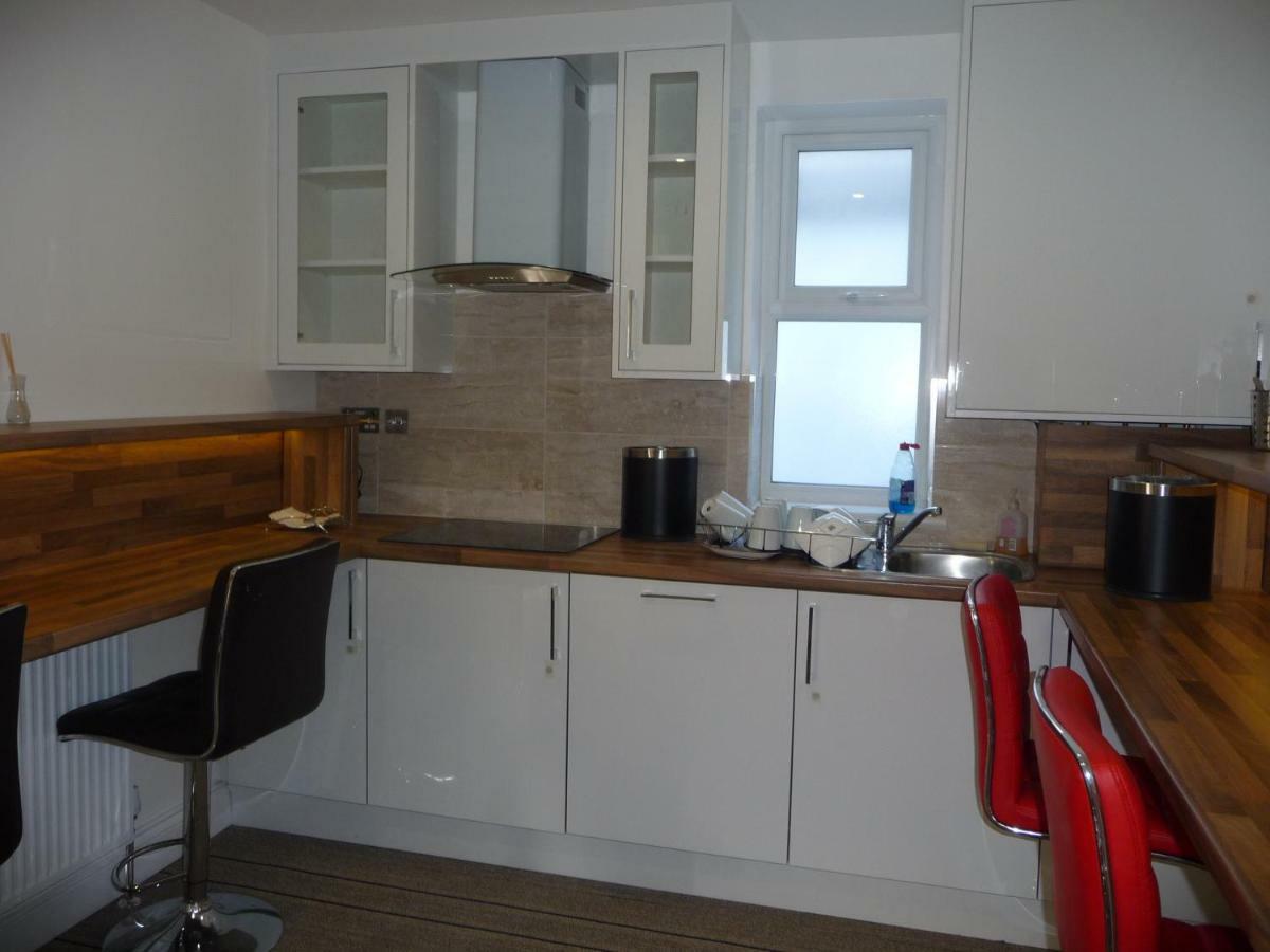 Heathrow-Windsor Guest House Slough Extérieur photo