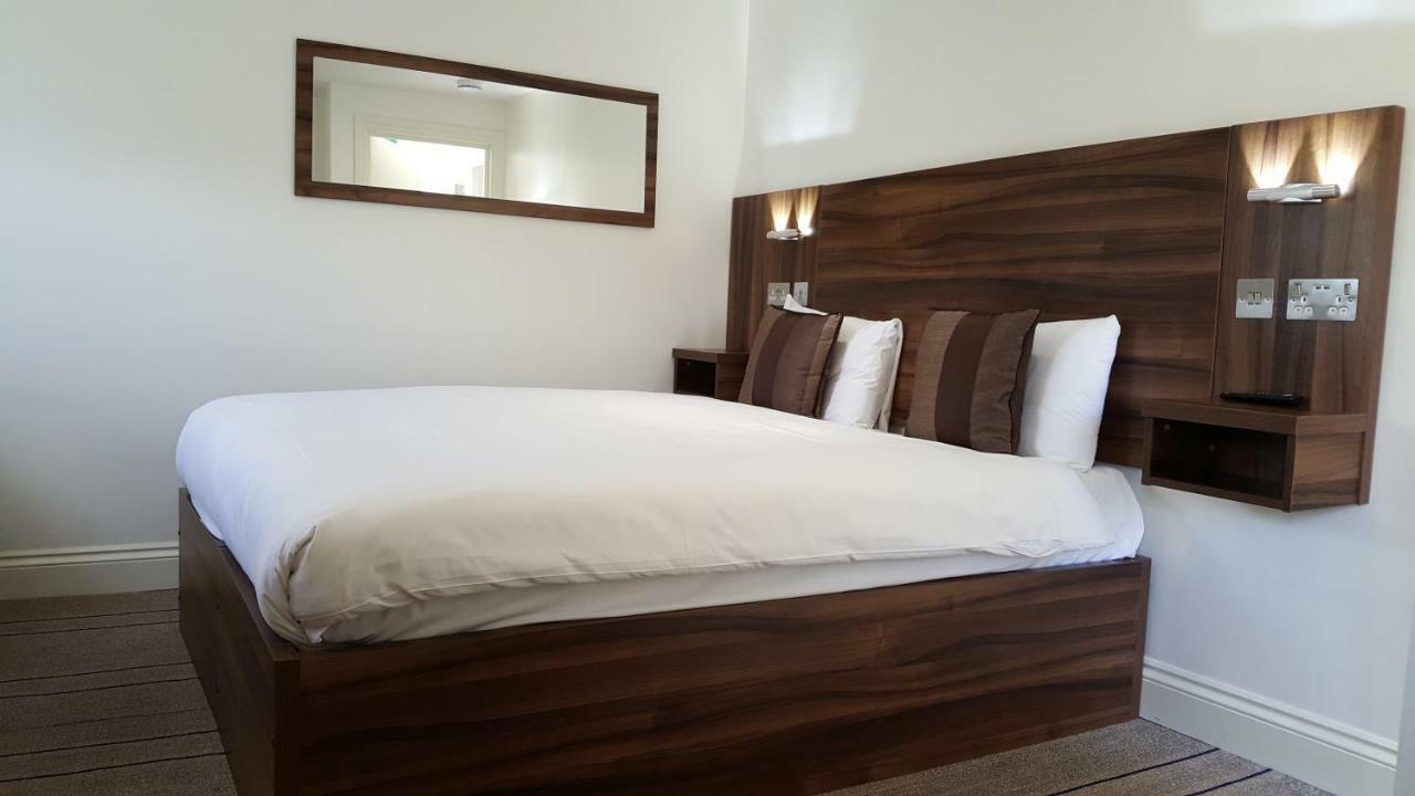 Heathrow-Windsor Guest House Slough Extérieur photo