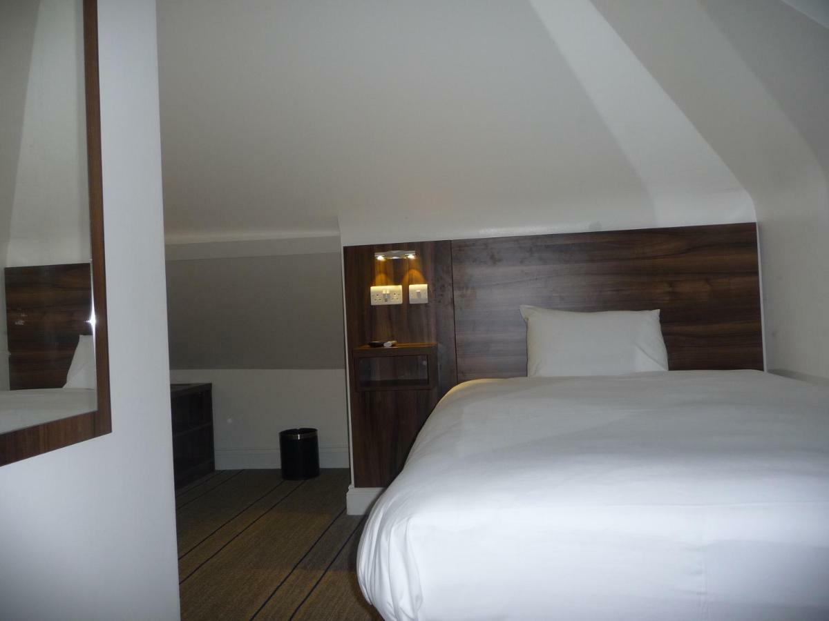 Heathrow-Windsor Guest House Slough Extérieur photo