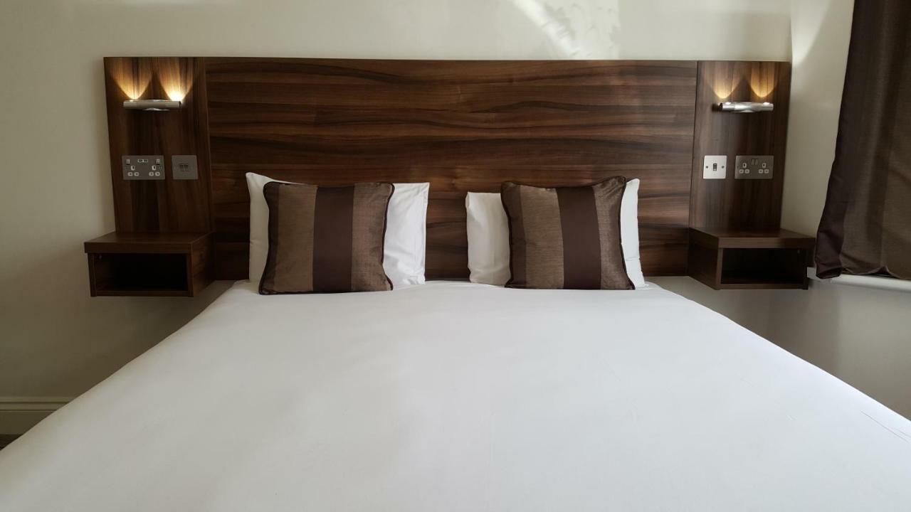 Heathrow-Windsor Guest House Slough Extérieur photo