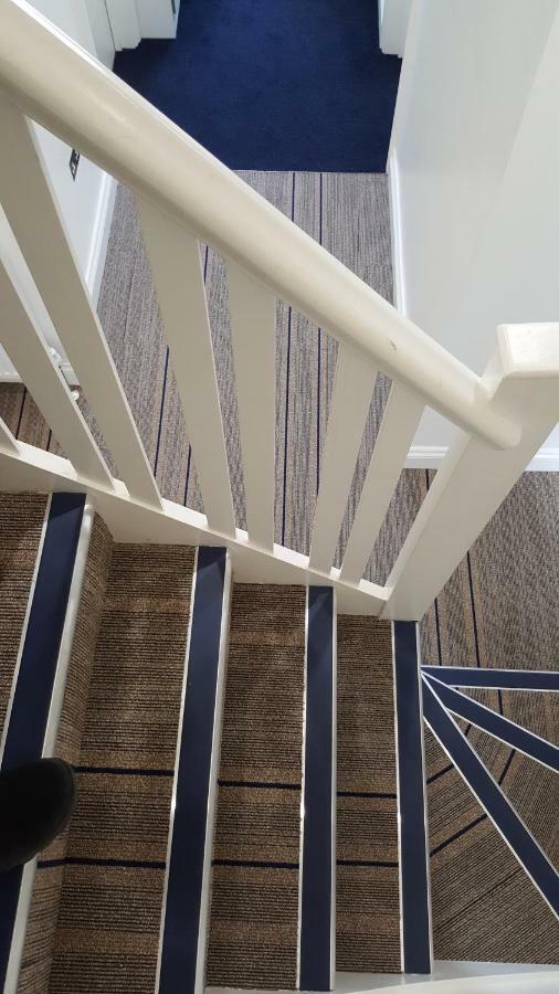 Heathrow-Windsor Guest House Slough Extérieur photo