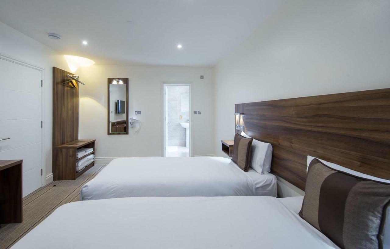 Heathrow-Windsor Guest House Slough Extérieur photo
