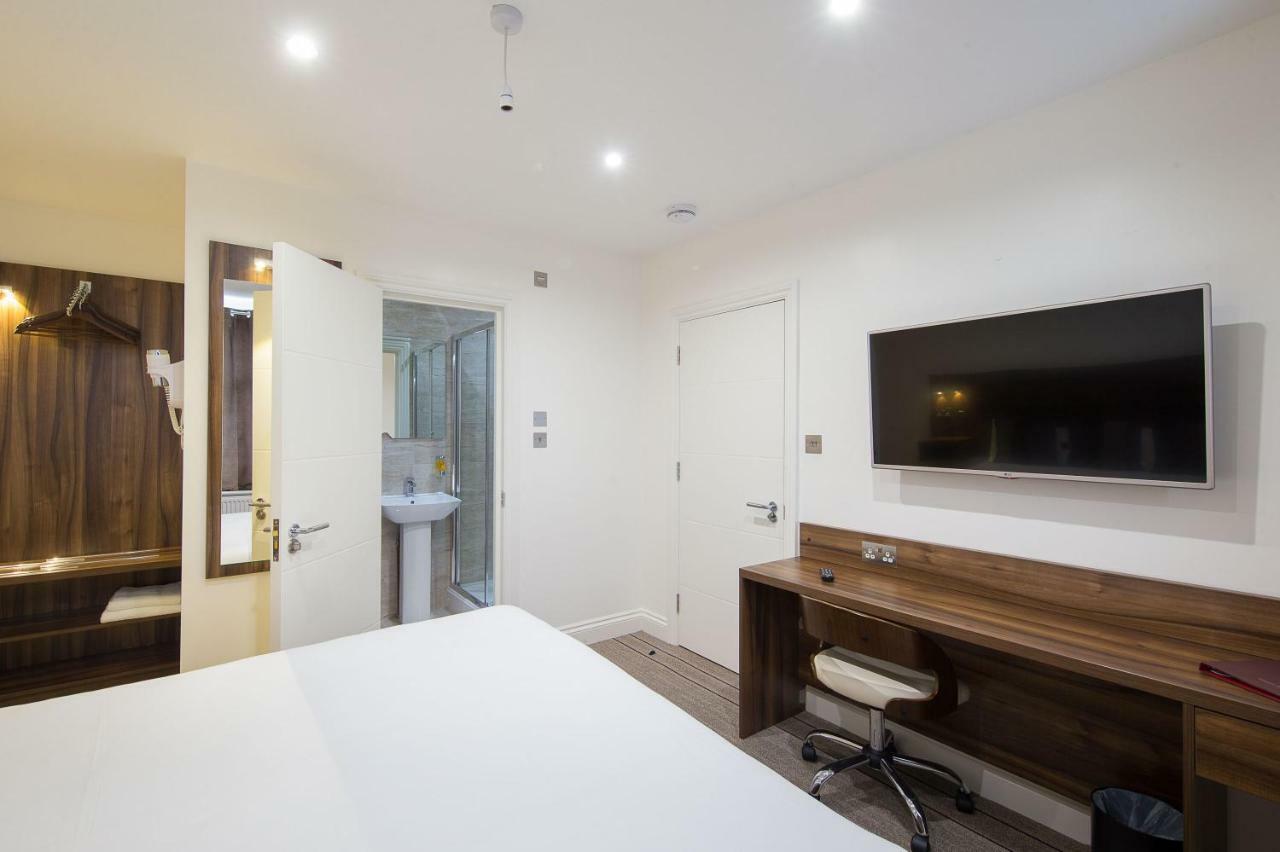 Heathrow-Windsor Guest House Slough Extérieur photo