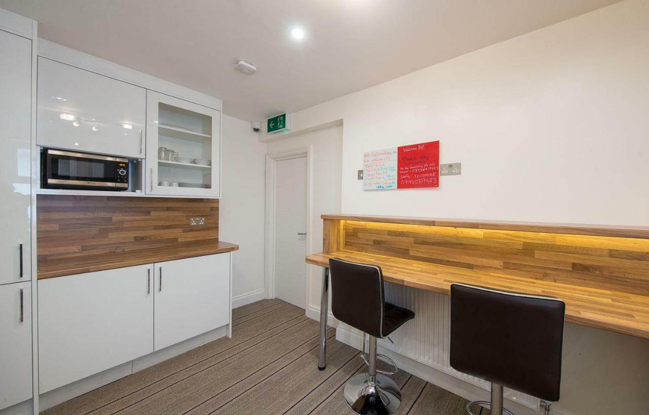 Heathrow-Windsor Guest House Slough Extérieur photo