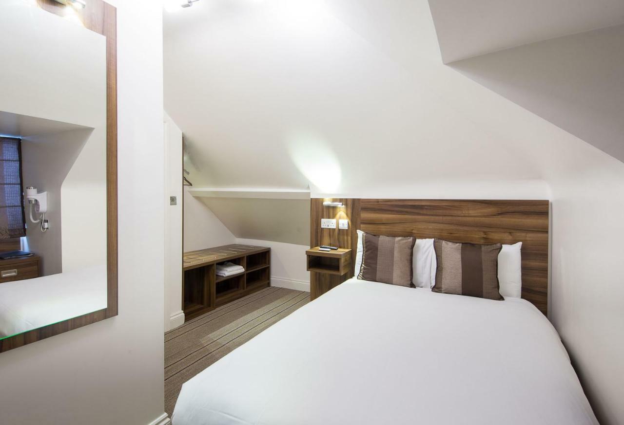 Heathrow-Windsor Guest House Slough Extérieur photo