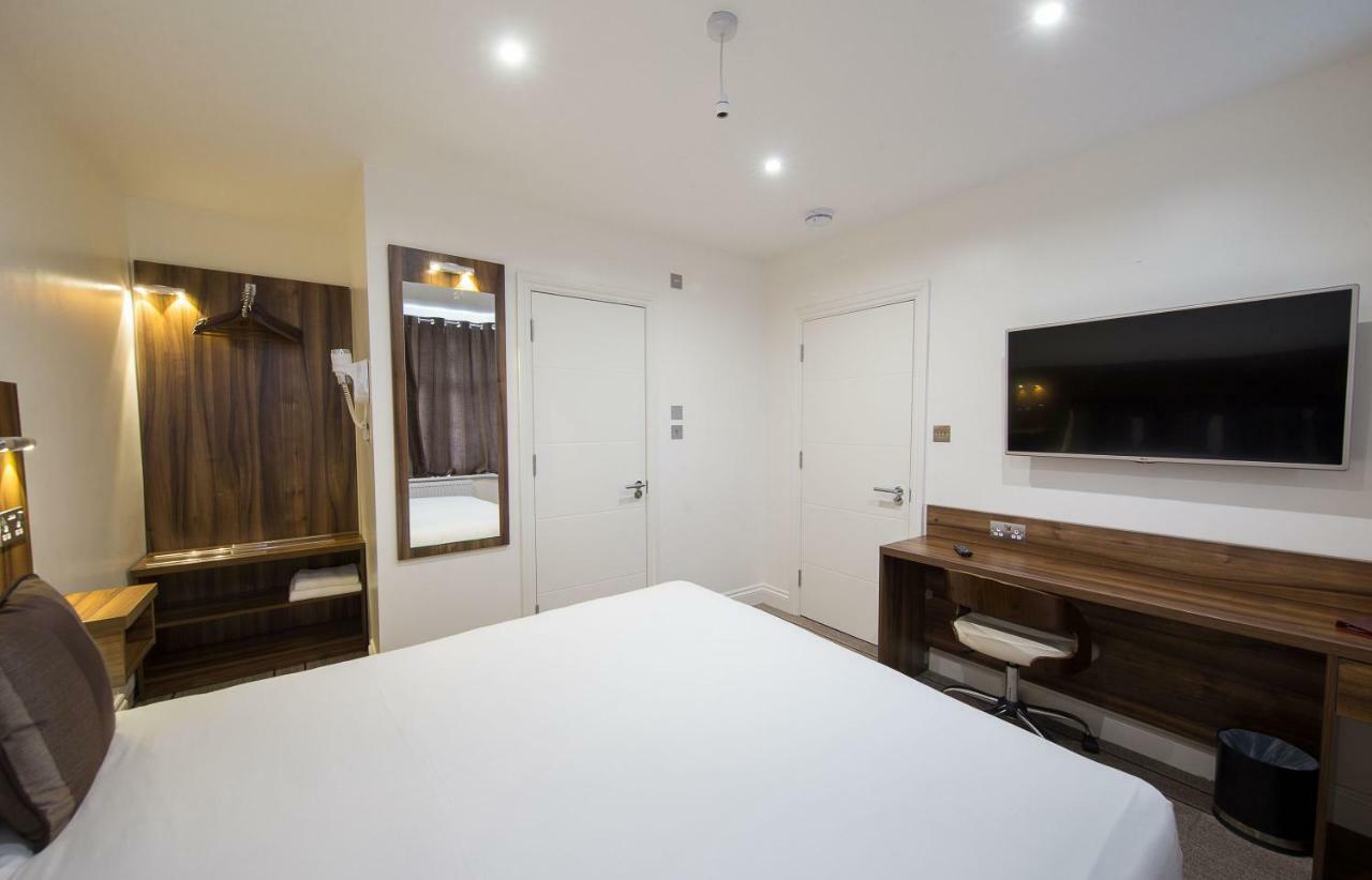 Heathrow-Windsor Guest House Slough Extérieur photo